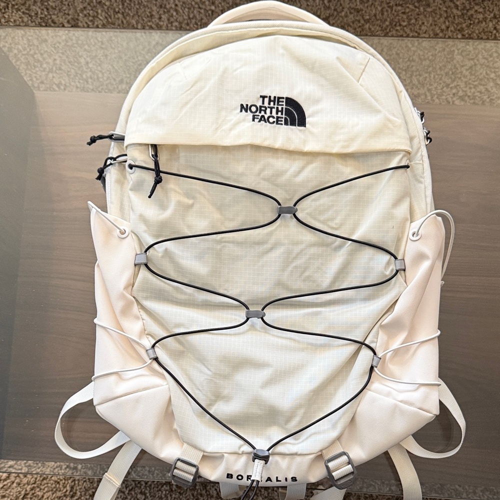 Women’s North Face Borealis Backpack White Gardenia